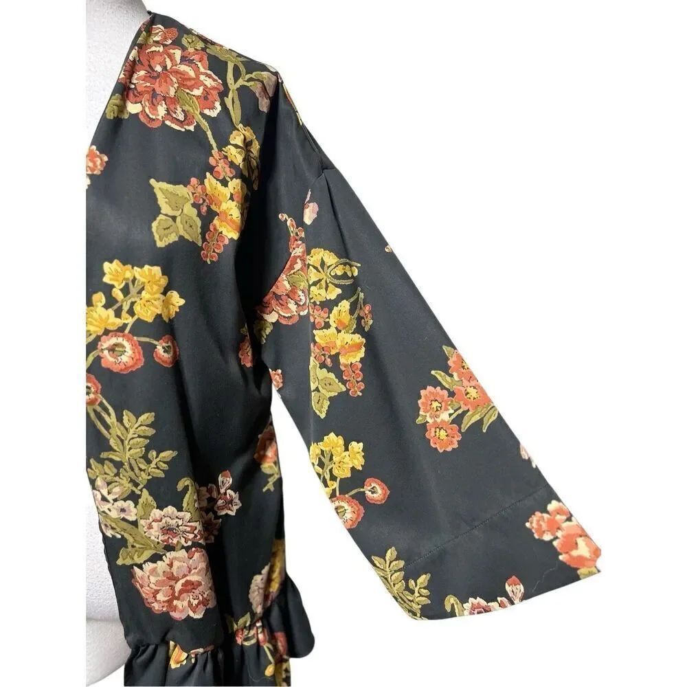 ZARA Basic Long Sleeve Kimono Sleeve Floral Shrug Tunic Size XS / S - Picture 2 of 5